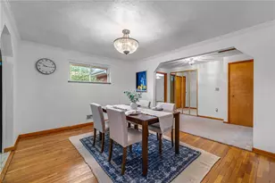 2052 Hulton Rd, Pittsburgh, PA 15147 - Photo 19
