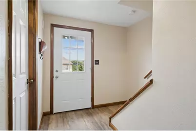 404 Silvis Way, Greensburg, PA 15601 - Photo 7