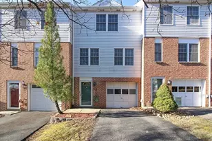 165 Meadowview Dr, North Strabane, PA 15317 - Photo 1