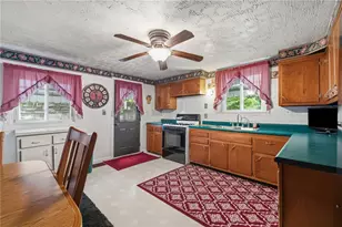 1826 St Patrick St, Pittsburgh, PA 15210 - Photo 9