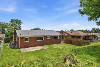 5044 Leona Dr, Pittsburgh, PA 15227 - Photo 21