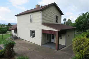 127 Maple St, Rochester, PA 15074 - Photo 33