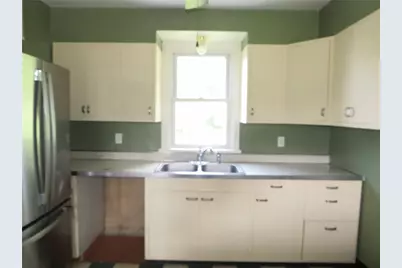 127 Maple St, Rochester, PA 15074 - Photo 29