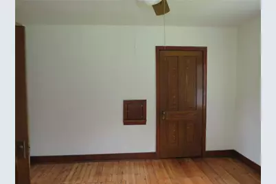 127 Maple St, Rochester, PA 15074 - Photo 9