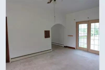 127 Maple St, Rochester, PA 15074 - Photo 23