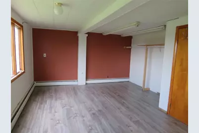 127 Maple St, Rochester, PA 15074 - Photo 17