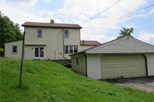 127 Maple St, Rochester, PA 15074 - Photo 1