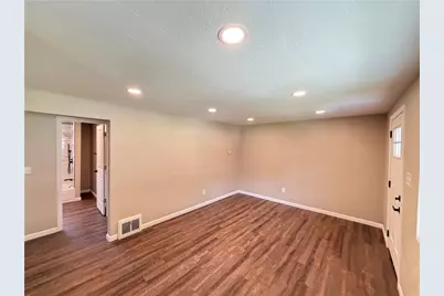 137 Emrose Dr, Pittsburgh, PA 15235 - Photo 5
