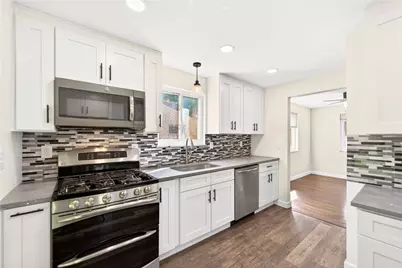 693 Union Avenue Ext, Ross Twp, PA 15229 - Photo 9
