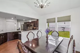 1105 Deerfield Dr, Pittsburgh, PA 15143 - Photo 11