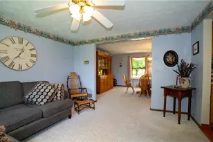 5911 Oak Hill Ct, Murrysville, PA 15632 - Photo 7