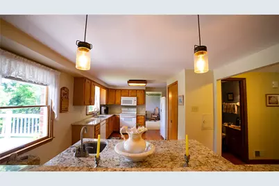 5911 Oak Hill Ct, Murrysville, PA 15632 - Photo 9