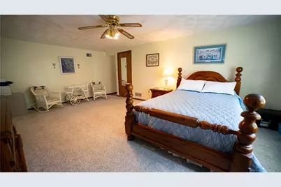 5911 Oak Hill Ct, Murrysville, PA 15632 - Photo 21