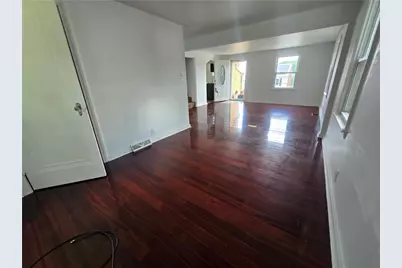 325 Outlook, Pittsburgh, PA 15227 - Photo 7