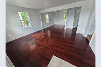 325 Outlook, Pittsburgh, PA 15227 - Photo 5