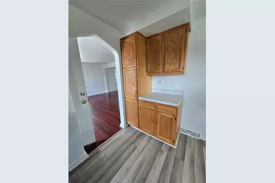325 Outlook, Pittsburgh, PA 15227 - Photo 13