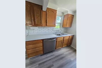325 Outlook, Pittsburgh, PA 15227 - Photo 11