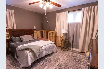 913 4th St, Baden, PA 15005 - Photo 17