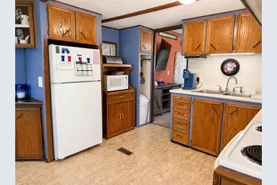 219 Maplecrest, Winfield Township, PA 16023 - Photo 5