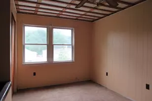 1013 W Front St, Dunbar Township, PA 15455 - Photo 13
