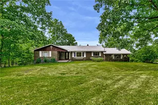 2194 Spangler Rd, Hermitage, PA 16148 - Photo 1