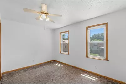 199 Poplar St, Applewold Boro, PA 16201 - Photo 21
