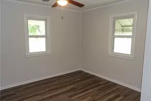 1009 Arlington Dr, Pymatuning Township, PA 16125 - Photo 5
