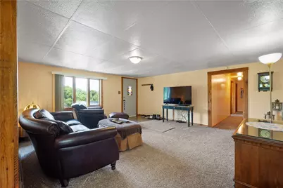 8 Leasure Way, Cecil, PA 15321 - Photo 5