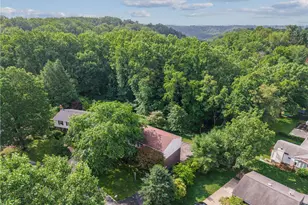 2104 Berkshire Dr, Monroeville, PA 15146 - Photo 5