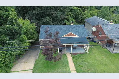 121 Glencoe Drive, West Mifflin, PA 15122 - Photo 17