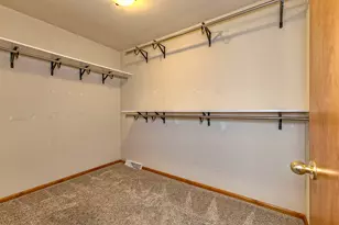 1125 Acorn Dr, South Greensburg Boro, PA 15601 - Photo 13