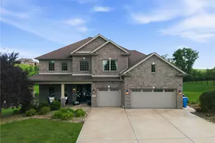 7727 Natalie Ln, North Huntingdon, PA 15642 - Photo 1