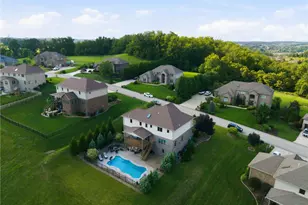 7727 Natalie Ln, North Huntingdon, PA 15642 - Photo 5