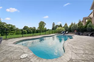 7727 Natalie Ln, North Huntingdon, PA 15642 - Photo 45