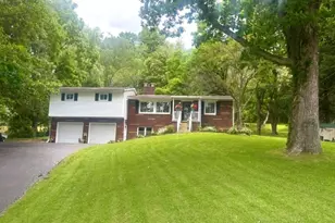 652 River Rd, Delaware Township, PA 16125 - Photo 1