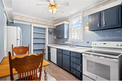 310 Meadow Ave, Charleroi Boro, PA 15022 - Photo 15