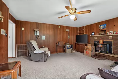37 Millersdale Rd, Jeannette, PA 15644 - Photo 31