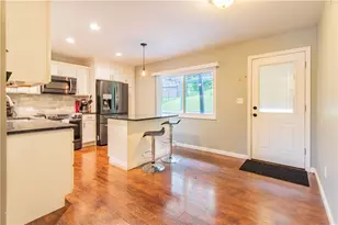 119 W McQuistion Rd, Butler, PA 16001 - Photo 9