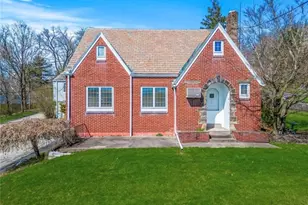 4499 Mt Royal Blvd, Hampton, PA 15101 - Photo 1