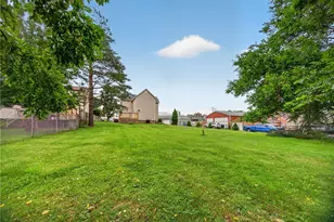 109 E Larkspur St, Munhall, PA 15120 - Photo 31