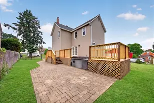 109 E Larkspur St, Munhall, PA 15120 - Photo 25