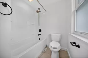 109 E Larkspur St, Munhall, PA 15120 - Photo 21
