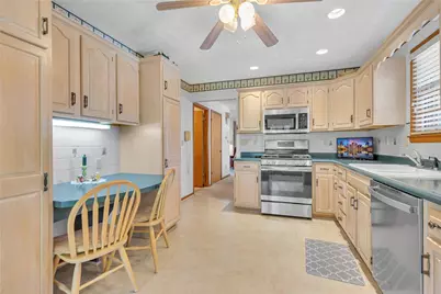 1035 Beaver Ave, Midland Boro, PA 15059 - Photo 9
