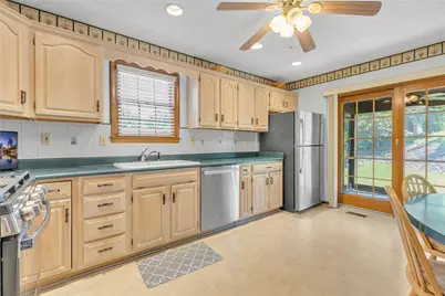 1035 Beaver Ave, Midland Boro, PA 15059 - Photo 7