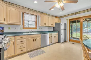 1035 Beaver Ave, Midland Boro, PA 15059 - Photo 7