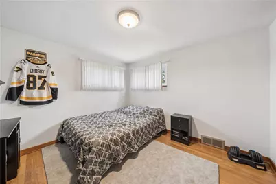 371 Niagara Dr, Irwin, PA 15642 - Photo 13