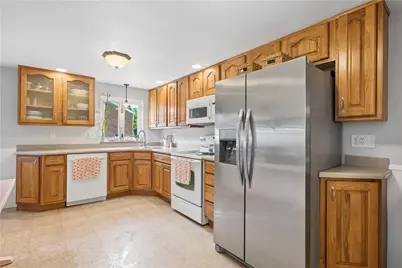 371 Niagara Dr, Irwin, PA 15642 - Photo 7