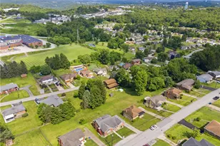 371 Niagara Dr, Irwin, PA 15642 - Photo 29