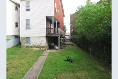 1009 Chartiers Ave, McKees Rocks, PA 15136 - Photo 11
