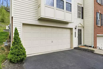 220 Maple Ridge Drive, Canonsburg, PA 15317 - Photo 3